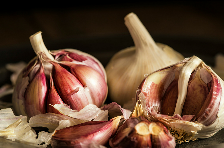 Health & Beauty Benefits of Garlic (1)_opt